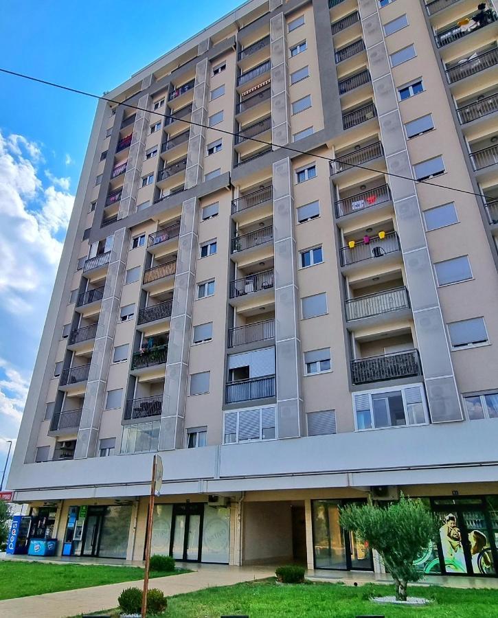 Riverside Apartment Podgorica Extérieur photo